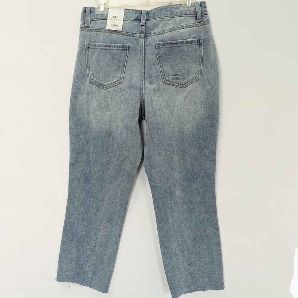 Time and Tru Women's High-Rise Boyfriend Jeans